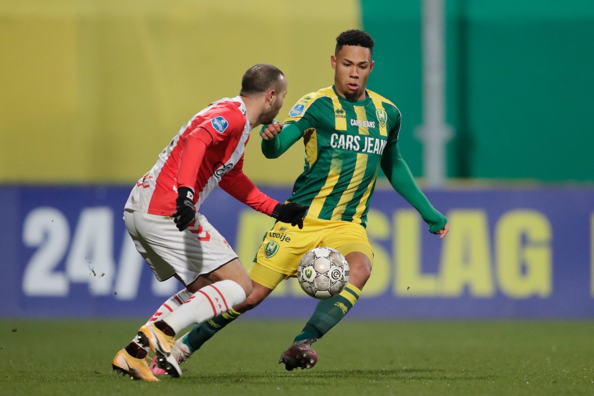 赛事中取得 赛事中取得