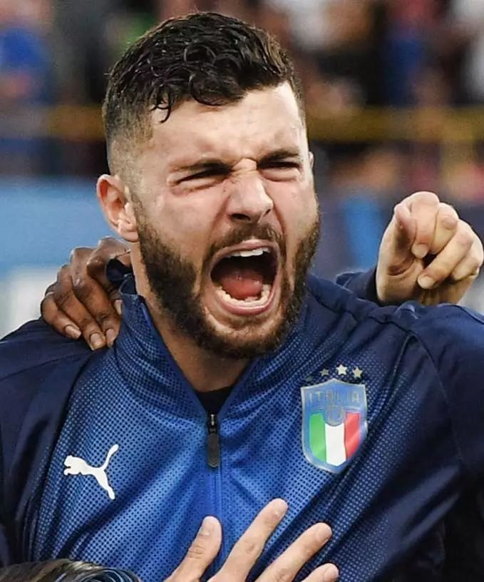 选手殷若宁 选手殷若宁