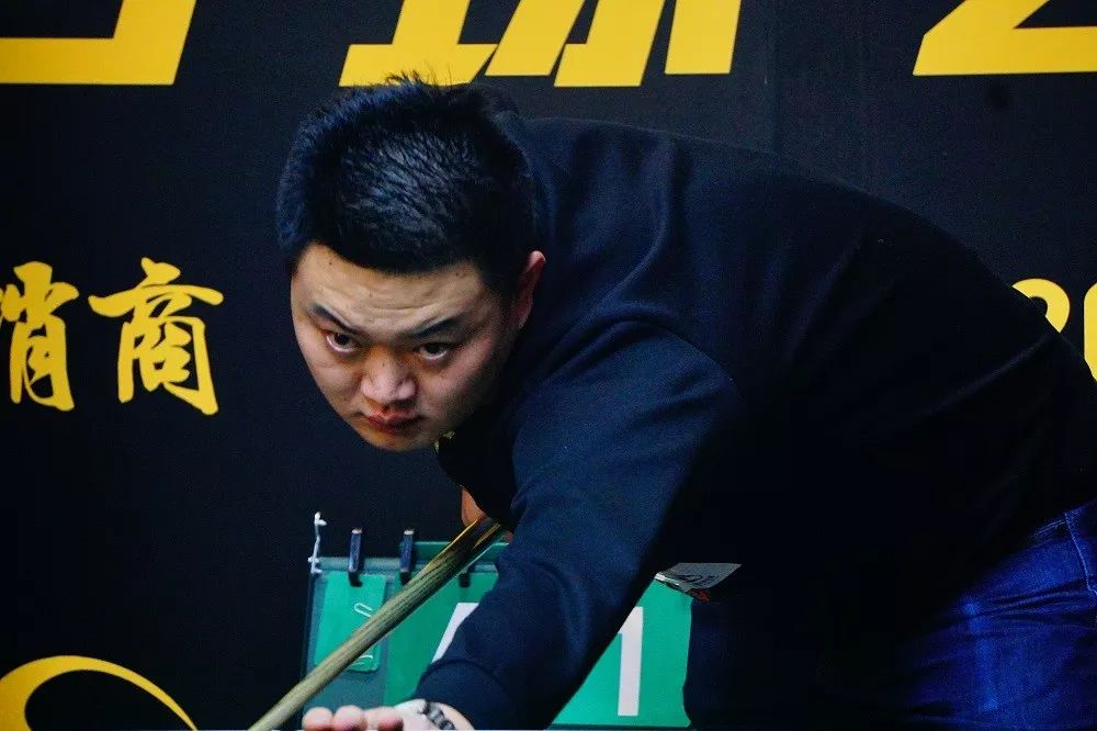 德里克在回 德里克在回